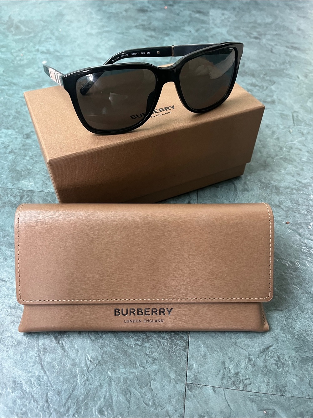 Burberry Black Sunglasses with Brown/Tan Case